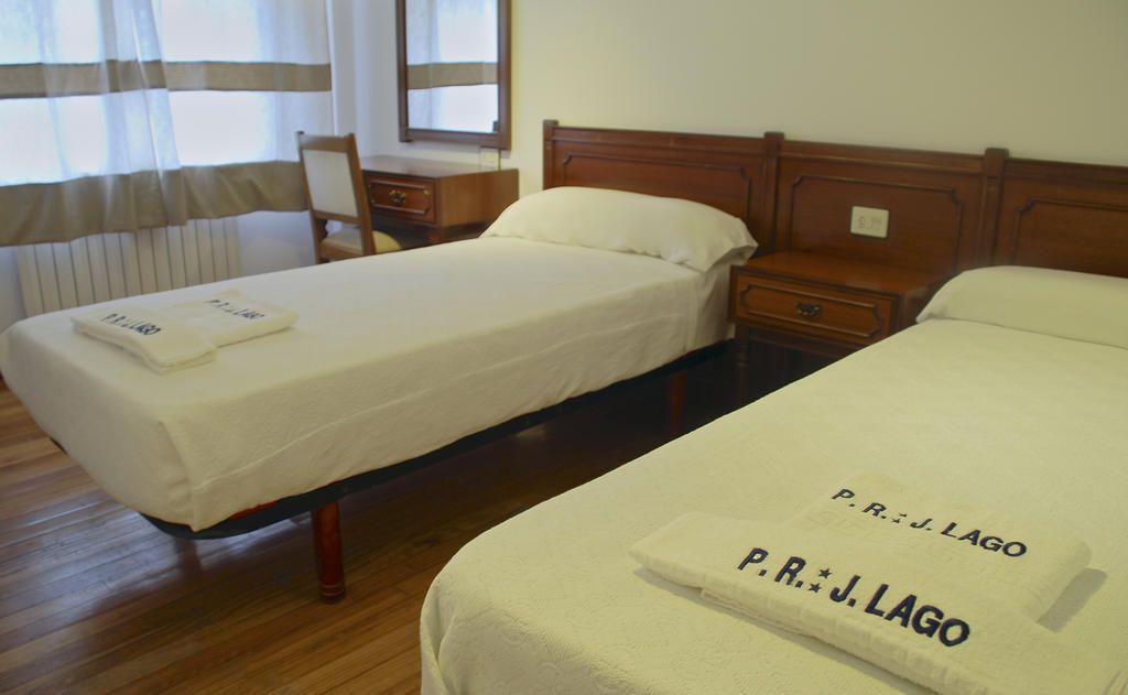Pension Residencia J. Lago Muros Chambre photo
